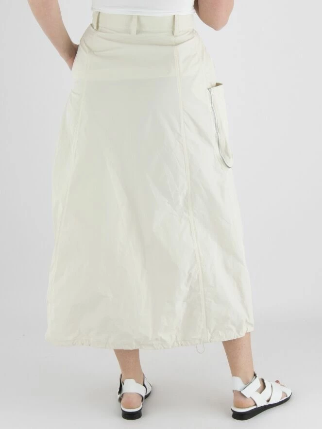 Annette Görtz MAGA 38112 Jupes 11 4 Annette Görtz MAGA 38112 Jupes 11 – Image 4