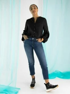 Cambio PIPER SHORT 9182 0038-99 Jeans 5020 -Tendance Chic Magasin cambio pantalon piper short 9182 0038 99 5