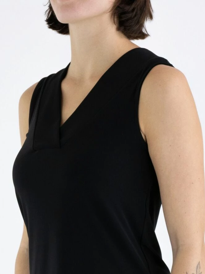 Joseph Ribkoff 241239 Tops 011 6 Joseph Ribkoff 241239 Tops 011 – Image 6