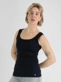 Marc Cain +E61.25 J50 Tops 395 -Tendance Chic Magasin marc cain essentials top395 e61 25 j50 4