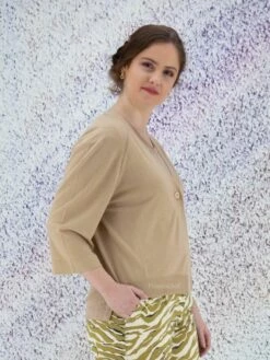 Marc Cain UC 39.18 M56 Gilets 616 -Tendance Chic Magasin marc cain gilet uc 39 18 m56 4