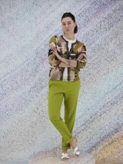 Marc Cain UC 39.19 M32 Gilets 525 14 Marc Cain UC 39.19 M32 Gilets 525 -Tendance Chic Magasin marc cain gilet uc 39 19 m32 5