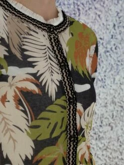 Marc Cain UC 39.19 M32 Gilets 525 16 Marc Cain UC 39.19 M32 Gilets 525 -Tendance Chic Magasin marc cain gilet uc 39 19 m32 7