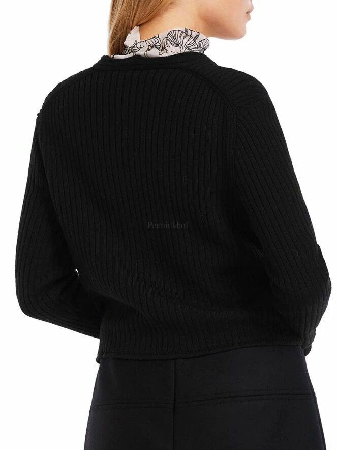 Marc Cain VC 39.27 M38 Gilets 900 3 Marc Cain VC 39.27 M38 Gilets 900 – Image 3