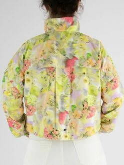 Marc Cain WC 12.05 W34 Manteaux / Doudounes 420 -Tendance Chic Magasin marc cain manteau doudoune wc 12 05 w34 3