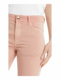 Marc Cain RC8204 D70 Jeans 459 7 Marc Cain RC8204 D70 Jeans 459 -Tendance Chic Magasin marc cain pantalon rc8204 d70 3