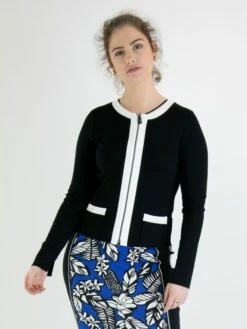 Marc Cain WS 31.19 J55 Gilets 910 -Tendance Chic Magasin marc cain sports gilet ws 31 19 j55 4