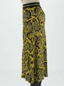 Marc Cain VS 71.10 W75 Jupes 433 -Tendance Chic Magasin marc cain sports jupe vs 71 10 w75 2