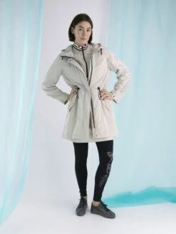 Marc Cain WS 11.01 W20 Manteaux / Doudounes 117 -Tendance Chic Magasin marc cain sports manteau doudoune ws 11 01 w20 5