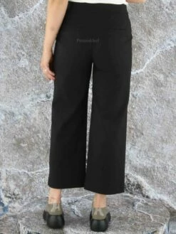 Marc Cain TS 81.06 W08 Pantalons 900 -Tendance Chic Magasin marc cain sports pantalon ts 81 06 w08 4