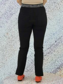 Marc Cain US 81.04 W08 Pantalons 900 -Tendance Chic Magasin marc cain sports pantalon us 81 04 w08 3