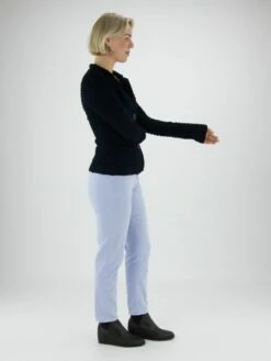 Marc Cain VS 81.41 W95 Pantalons 771 -Tendance Chic Magasin marc cain sports pantalon vs 81 41 w95 6