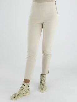 Marc Cain WS 81.04 W08 Pantalons 117 -Tendance Chic Magasin marc cain sports pantalon ws 81 04 w08 4