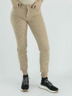 Marc Cain WS 82.16 D04 Jeans 626 12 Marc Cain WS 82.16 D04 Jeans 626 -Tendance Chic Magasin marc cain sports pantalon ws 82 16 d04 3