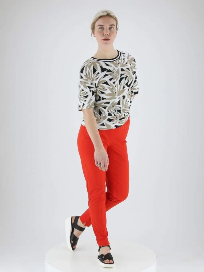 Marc Cain SS 48.29 51 T Shirts 900 6 Marc Cain SS 48.29 51 T Shirts 900 – Image 6