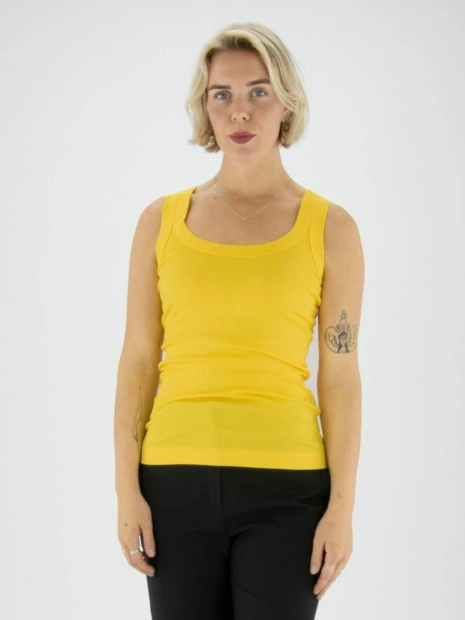 Marc Cain +E 61.25 J50 Tops 432 2 Marc Cain +E 61.25 J50 Tops 432 – Image 2