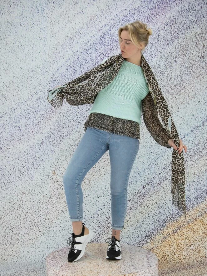 Marc Cain US 42.04 M10 Tops 501 7 Marc Cain US 42.04 M10 Tops 501 – Image 7