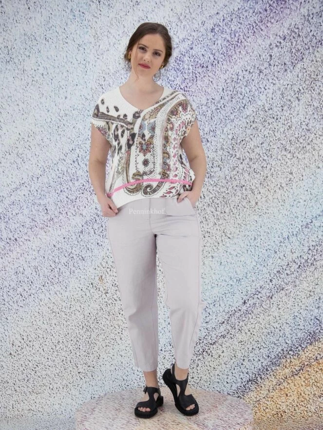 Marc Cain US 42.05 M16 Tops 110 6 Marc Cain US 42.05 M16 Tops 110 – Image 6