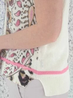 Marc Cain US 42.05 M16 Tops 110 17 Marc Cain US 42.05 M16 Tops 110 -Tendance Chic Magasin marc cain sports top us 42 05 m16 8