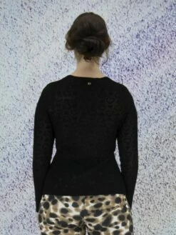 Marc Cain UC 41.17 M11 T Shirts 900 -Tendance Chic Magasin marc cain t shirt uc 41 17 m11 9