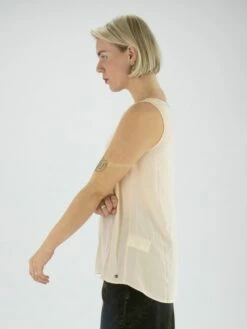 Marc Cain VA 61.01 W76 Tops 132 -Tendance Chic Magasin marc cain top va 61 01 w76 14