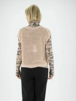 Marc Cain VC 42.02 M27 Tops 157 -Tendance Chic Magasin marc cain top vc 42 02 m27 3