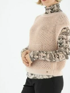 Marc Cain VC 42.02 M27 Tops 157 -Tendance Chic Magasin marc cain top vc 42 02 m27 5