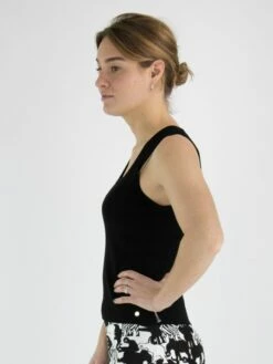 Marc Cain WC 61.01 M39 Tops 900 -Tendance Chic Magasin marc cain top wc 61 01 m39 2